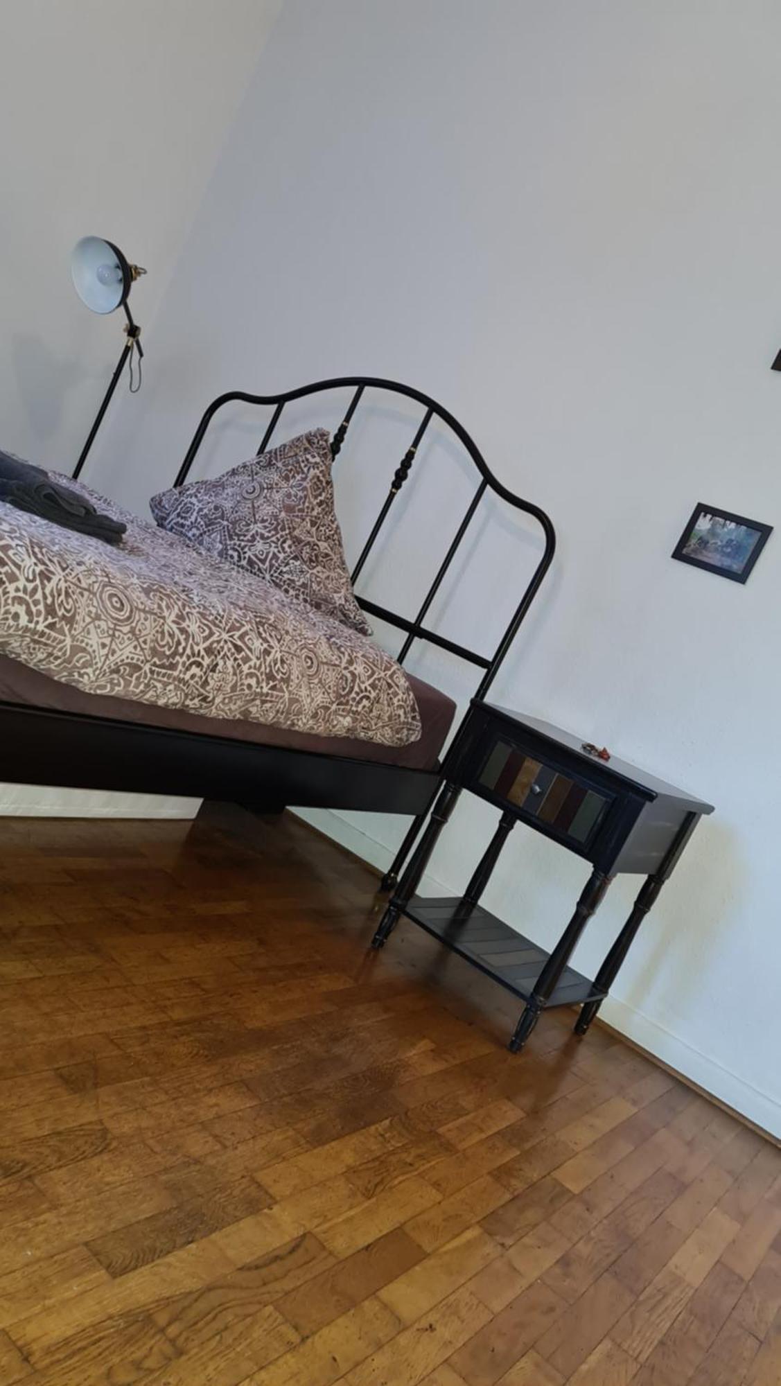 Gemuetliches Zimmer In Einer Altbauwohnung In Der Stadt Wurzburg Exterior photo